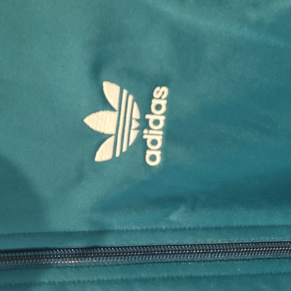 Addidas Original - Picture 2 of 4